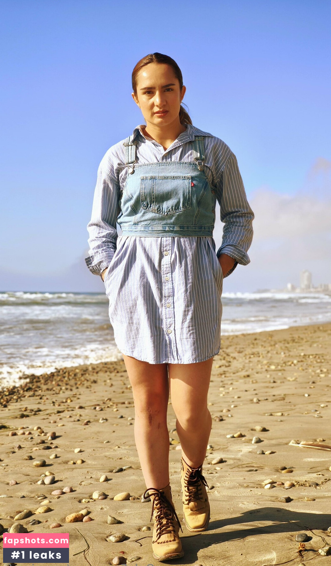 yazmin.ufc Nude Leaks OnlyFans Photos #9 - LeakJerk