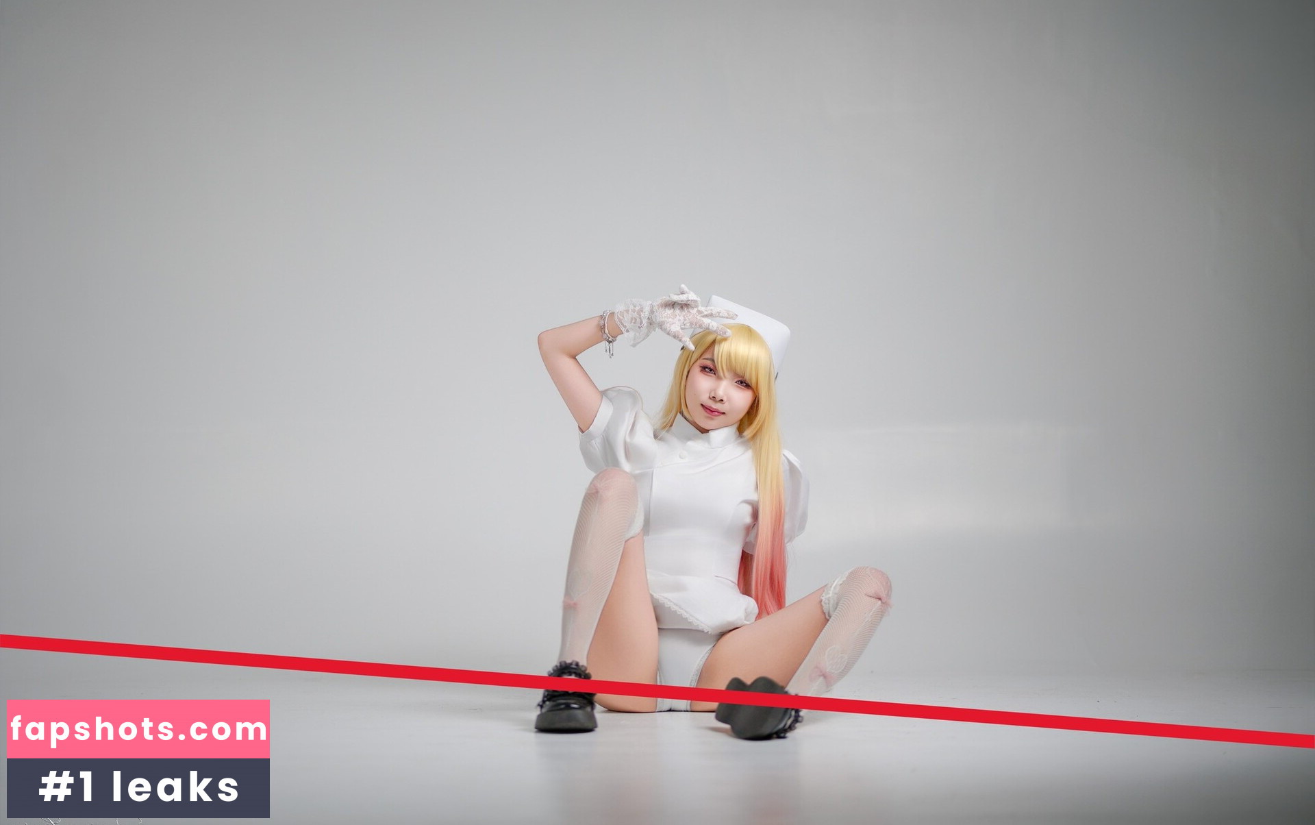 Ye Jin gallery photo #4