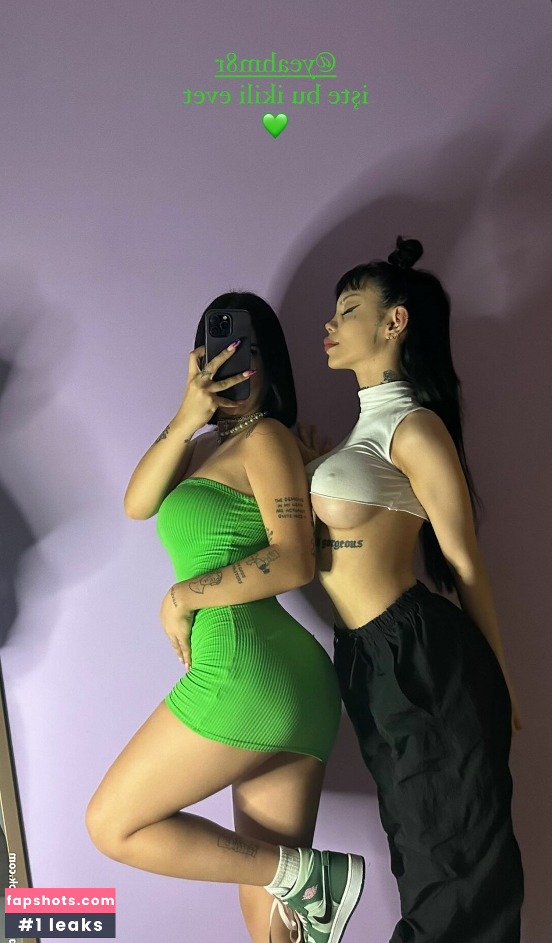 yeahmur nude babe gallery