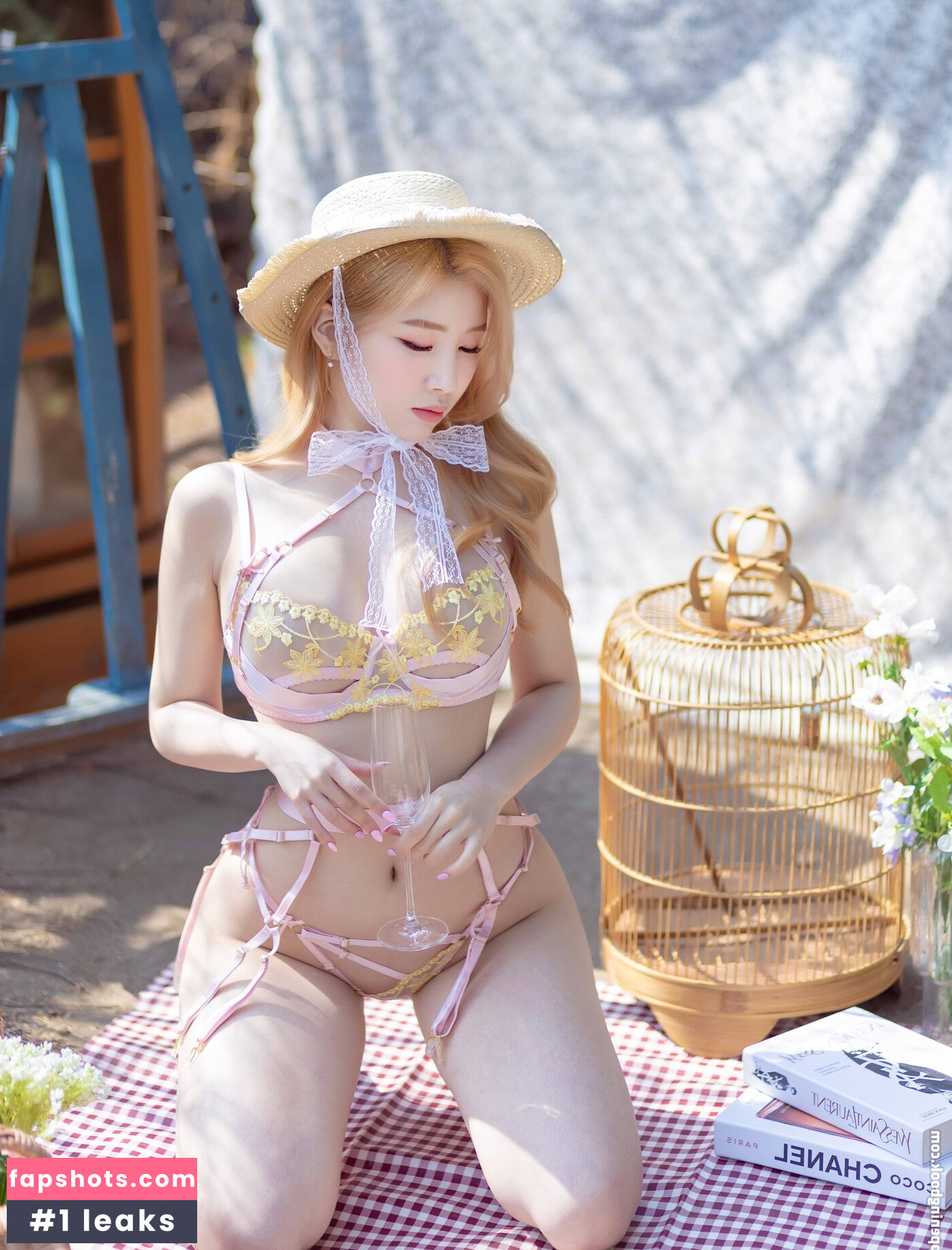 Yebin gallery photo #34