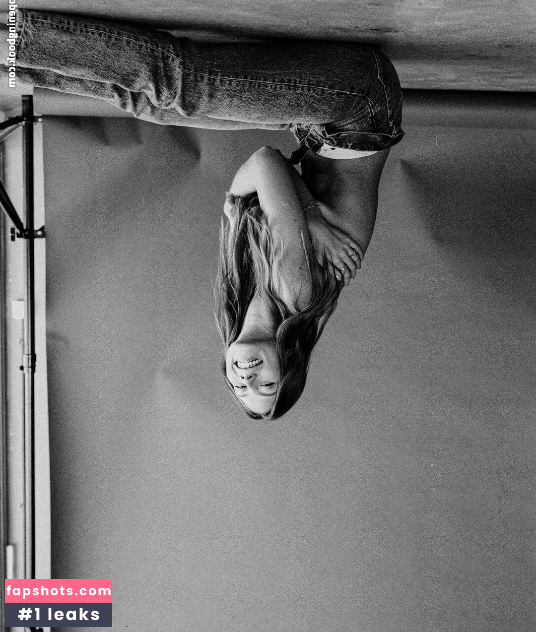 Yeela Frumkin gallery photo #6