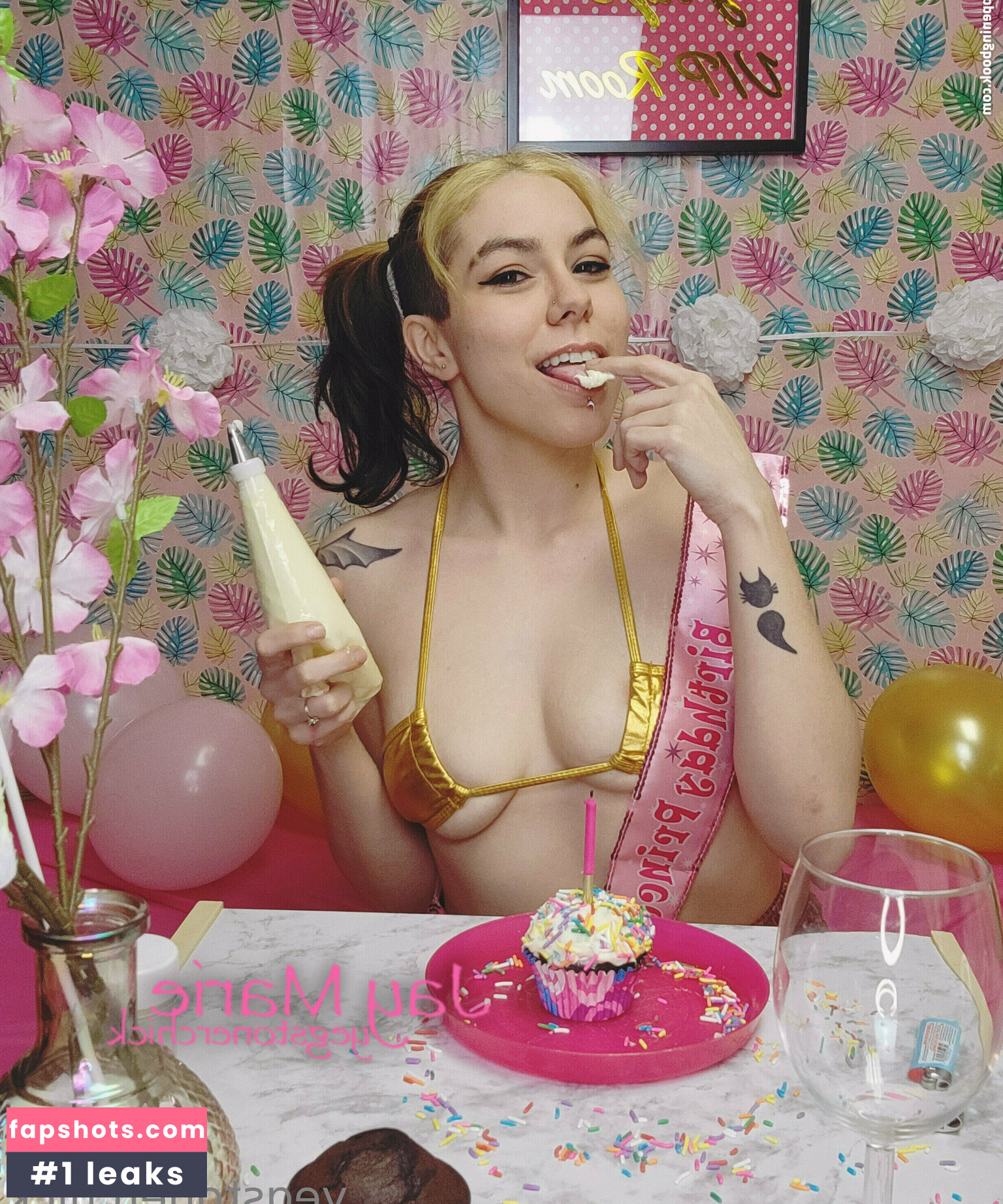 yegstonerchick gallery photo #11