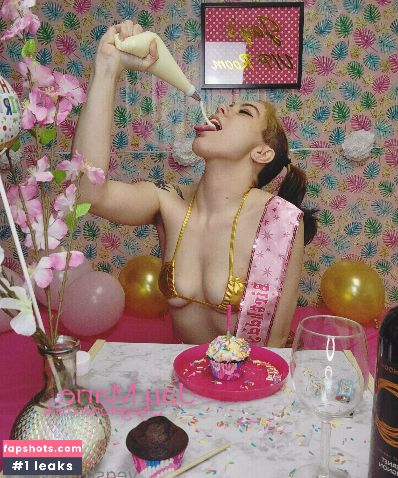 yegstonerchick gallery photo #7