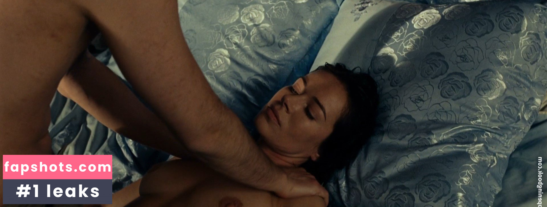 Yekaterina Rednikova gallery photo #2