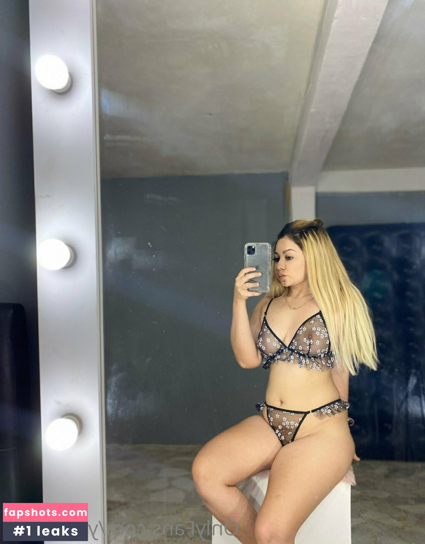 yelshapao Nude Leaks OnlyFans Photos #7 - LeakJerk