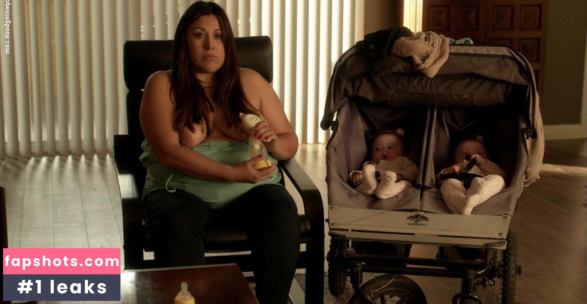 Yelyna De Leon gallery photo #3