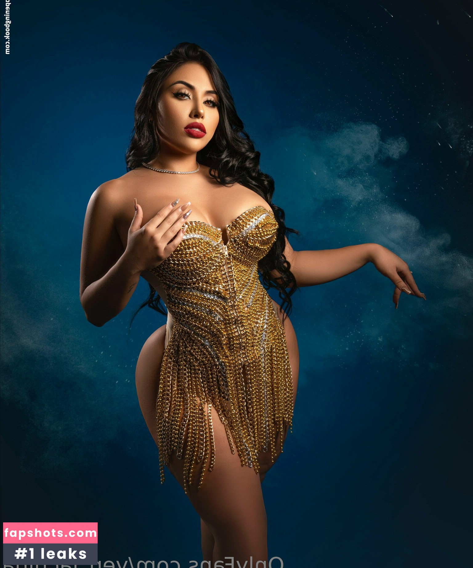 yen_lachina gallery photo #12