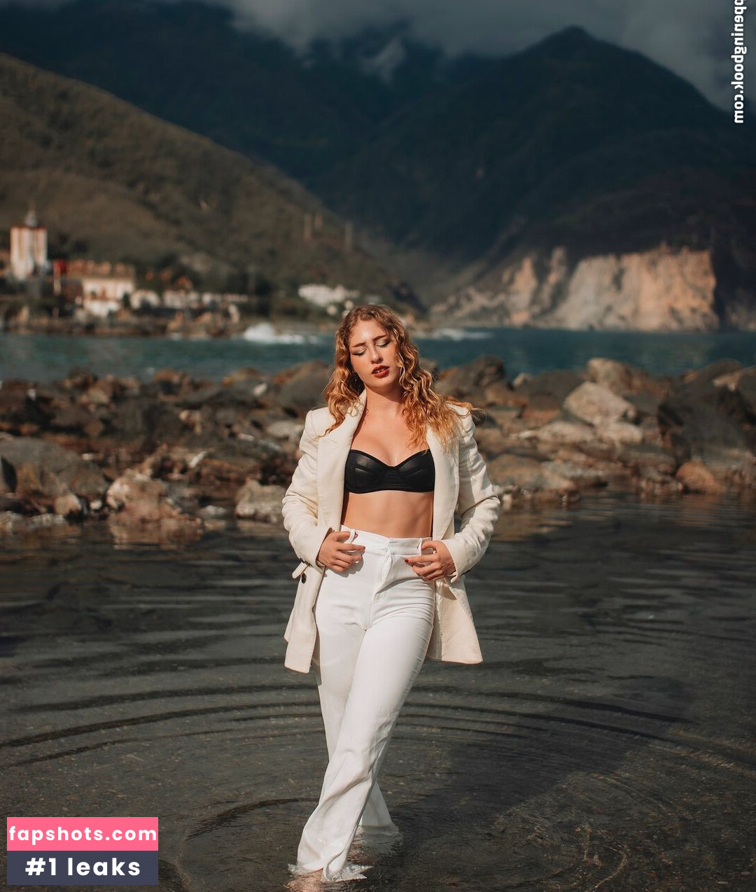 Yeremysteven nude babe gallery