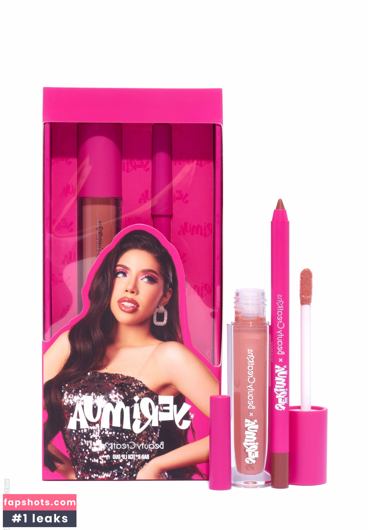 Yeri Mía gallery photo #7