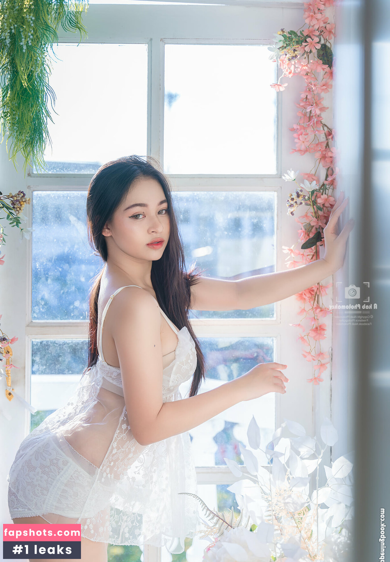 Yes Julz gallery photo #13