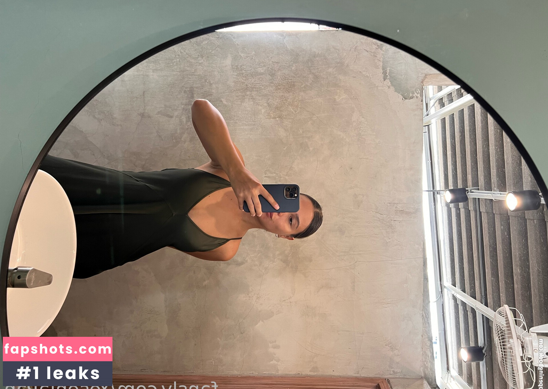 YeseniaPan Nahé úniky fotek pouze od fanoušků #53 - Fapshots