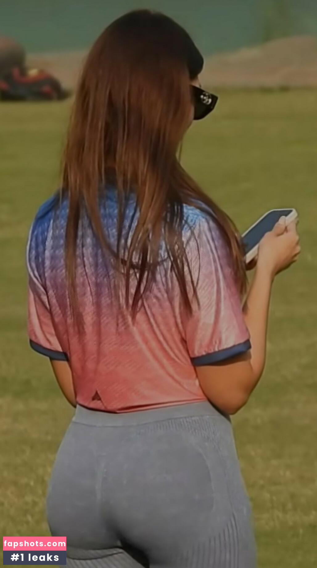 Yesha Sagar gallery photo #14