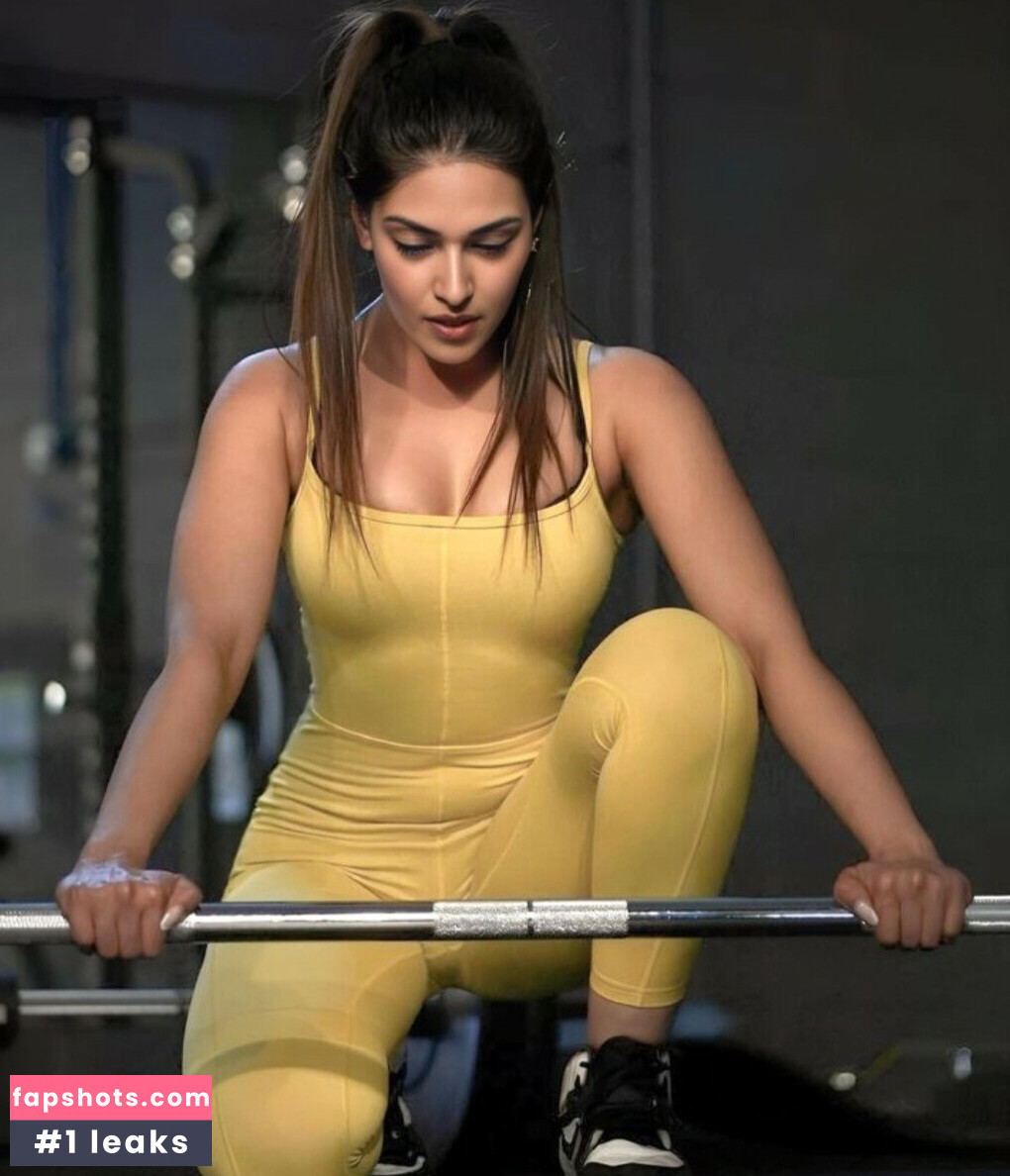 Yesha Sagar gallery photo #21