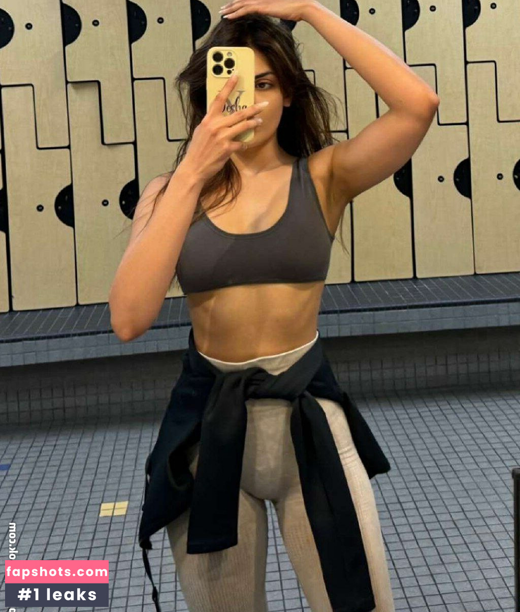 Yesha Sagar gallery photo #7