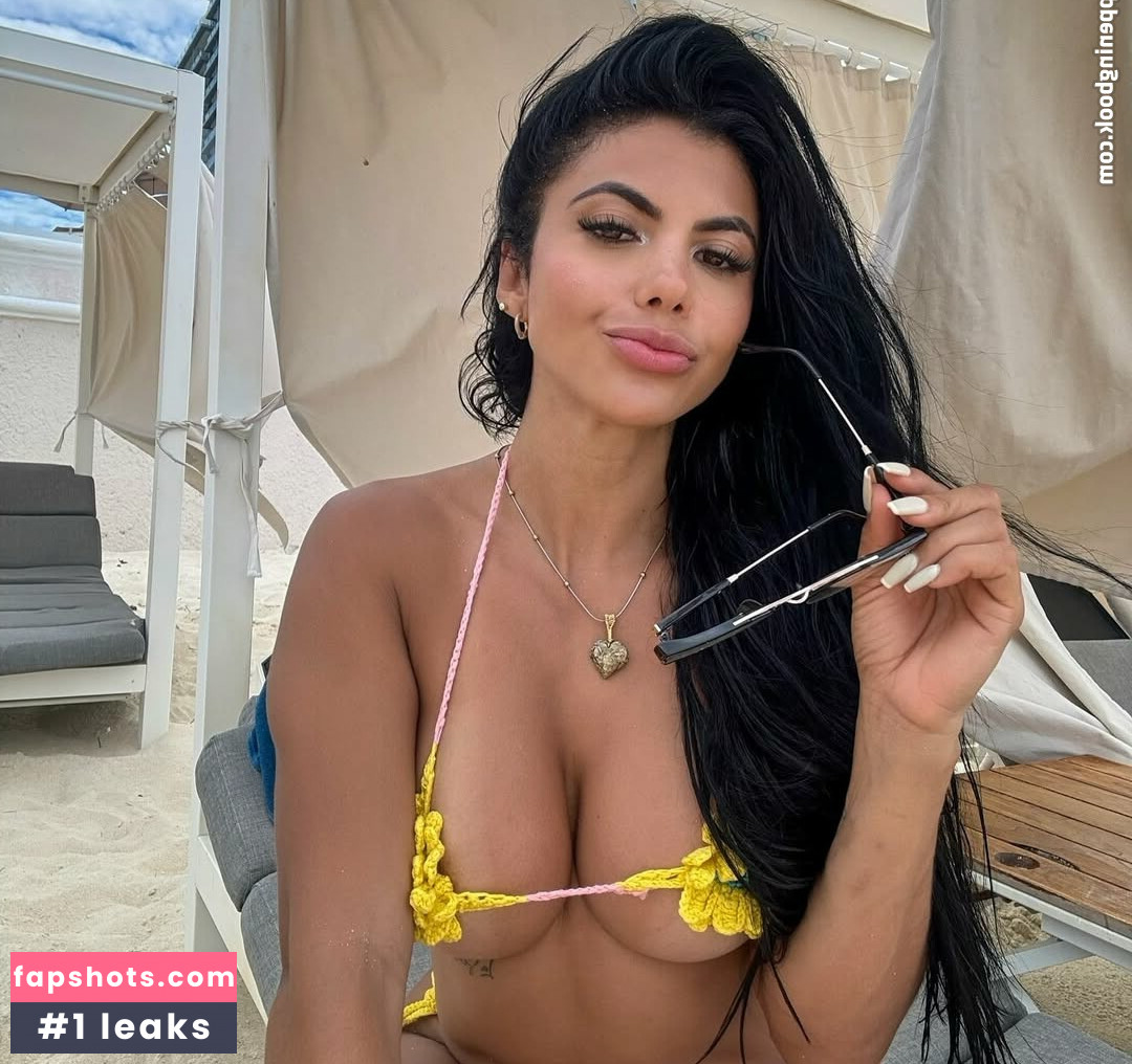 Yesli Gomez gallery photo #2