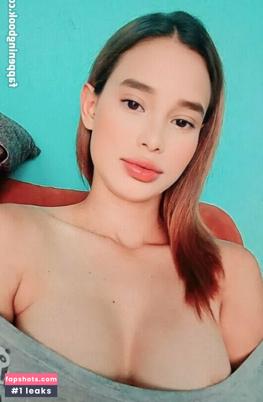 yessiaular gallery photo #4