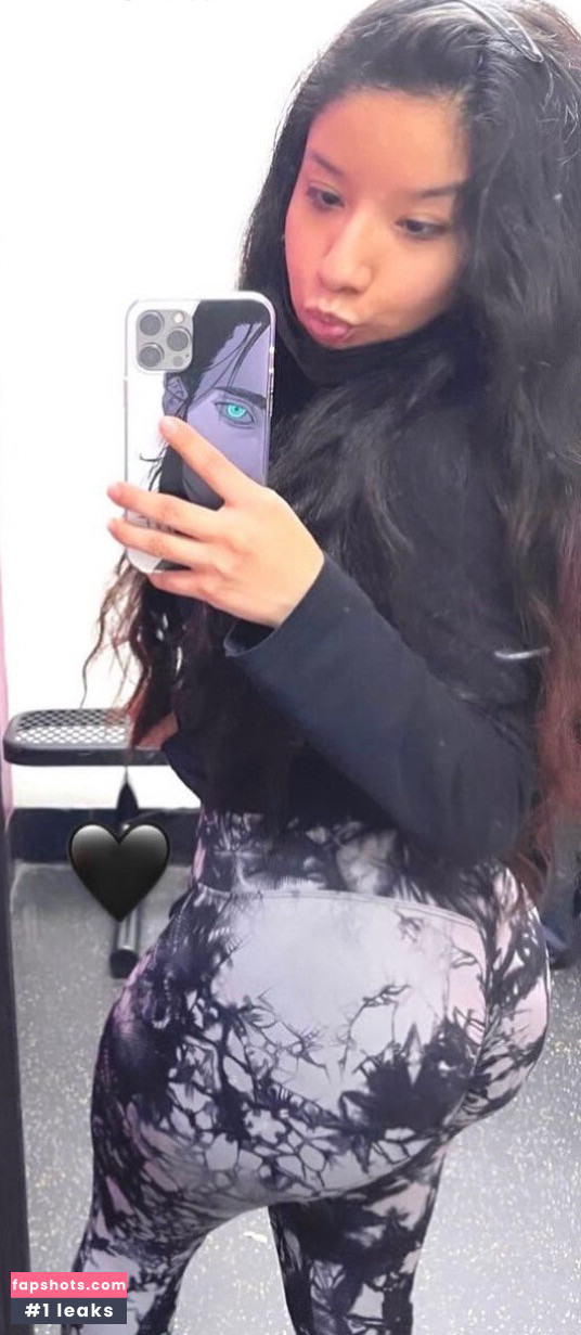 yetseniaa gallery photo #9