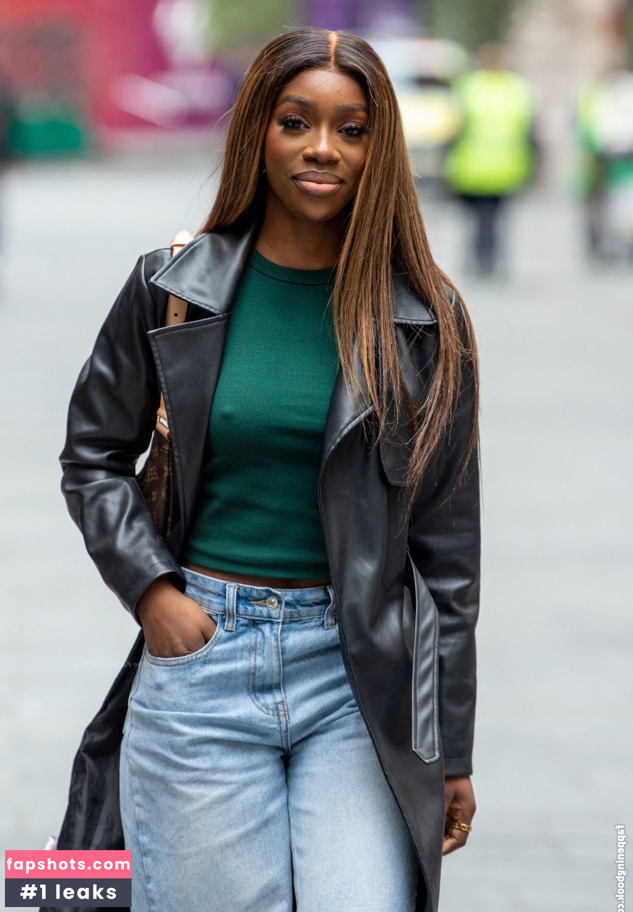 Yewande Nude Leaks OnlyFans Photos #13 - LeakJerk