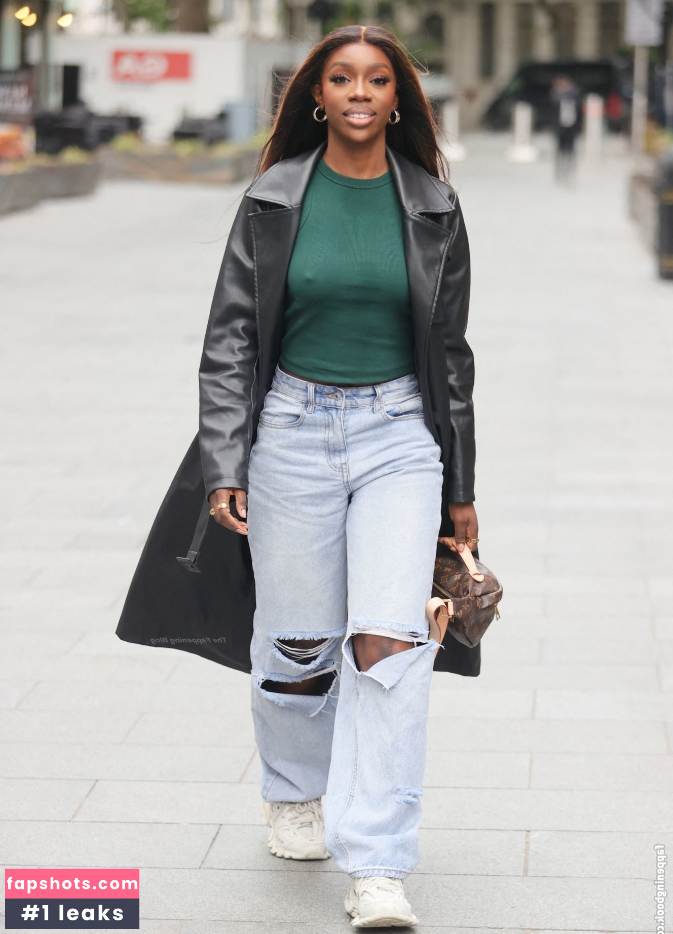 Yewande Nude Leaks OnlyFans Photos #20 - LeakJerk