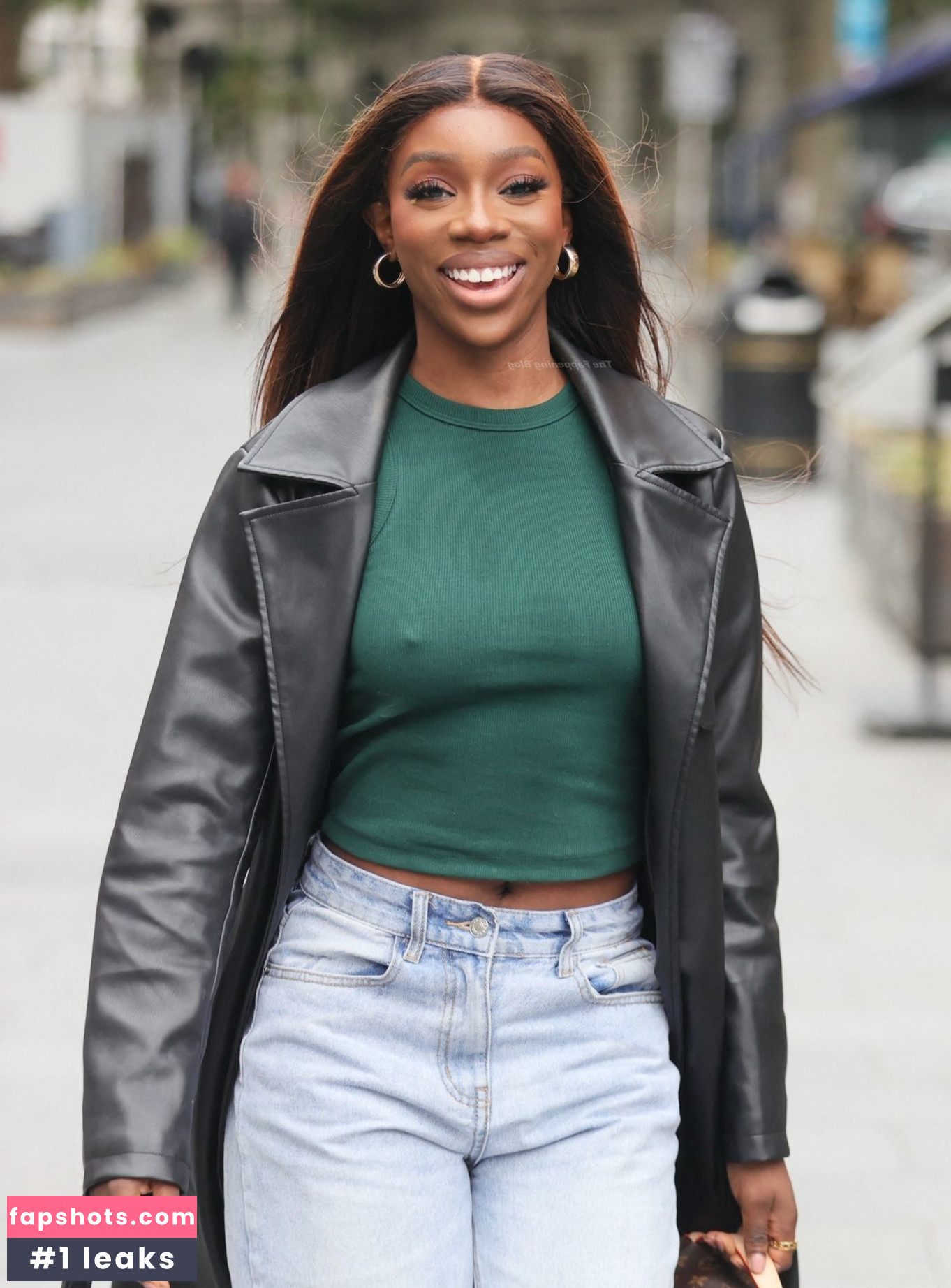 Yewande Nude Leaks OnlyFans Photos #21 - LeakJerk