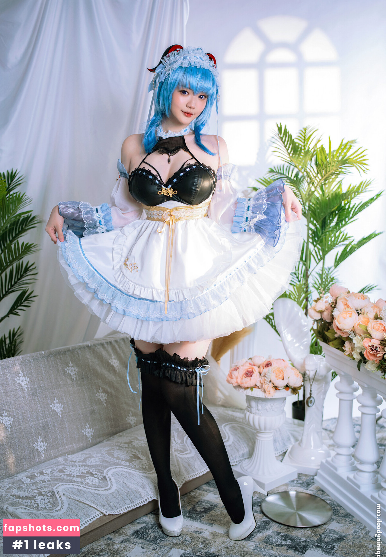 Ying Tze gallery photo #101