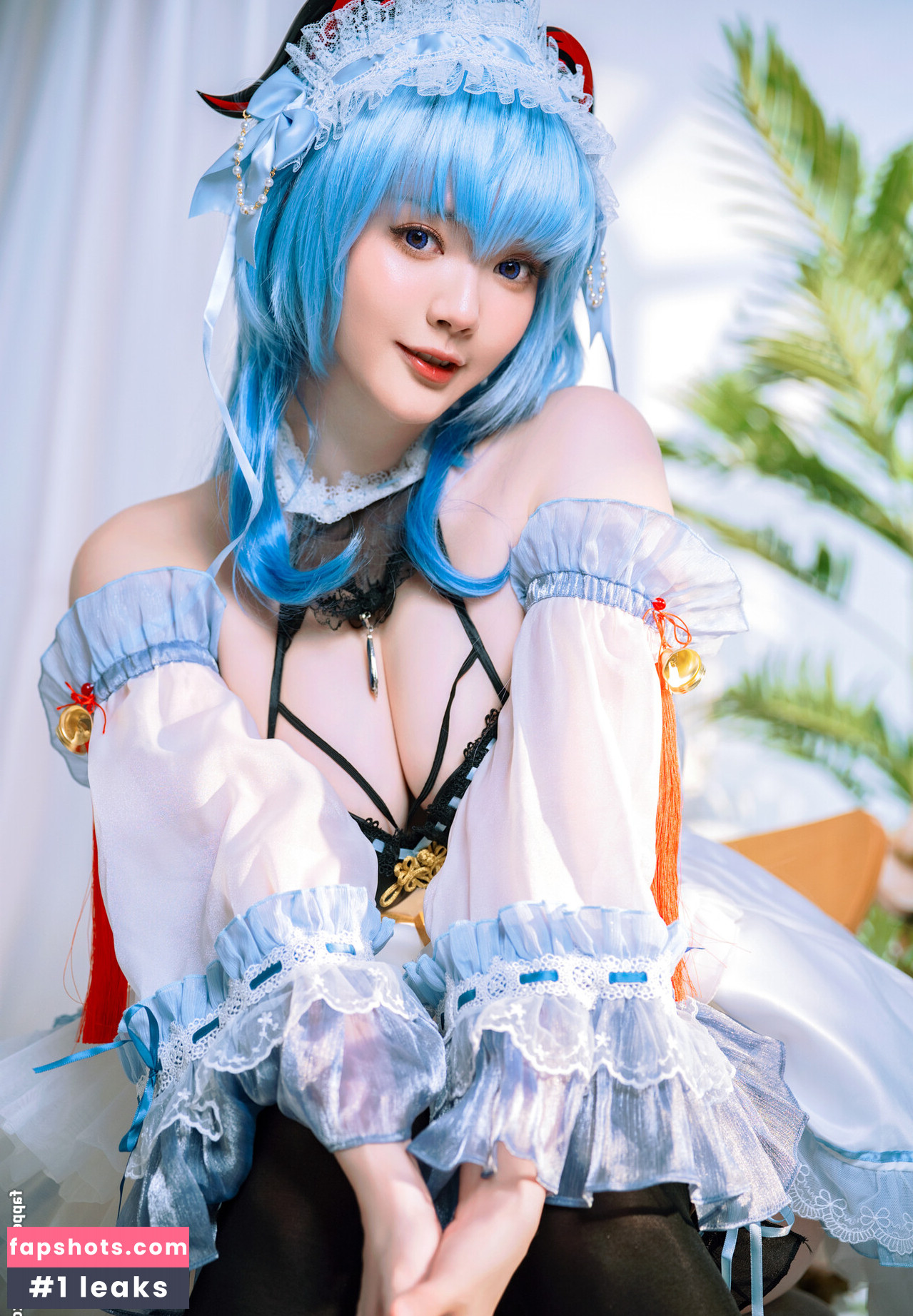 Ying Tze gallery photo #104