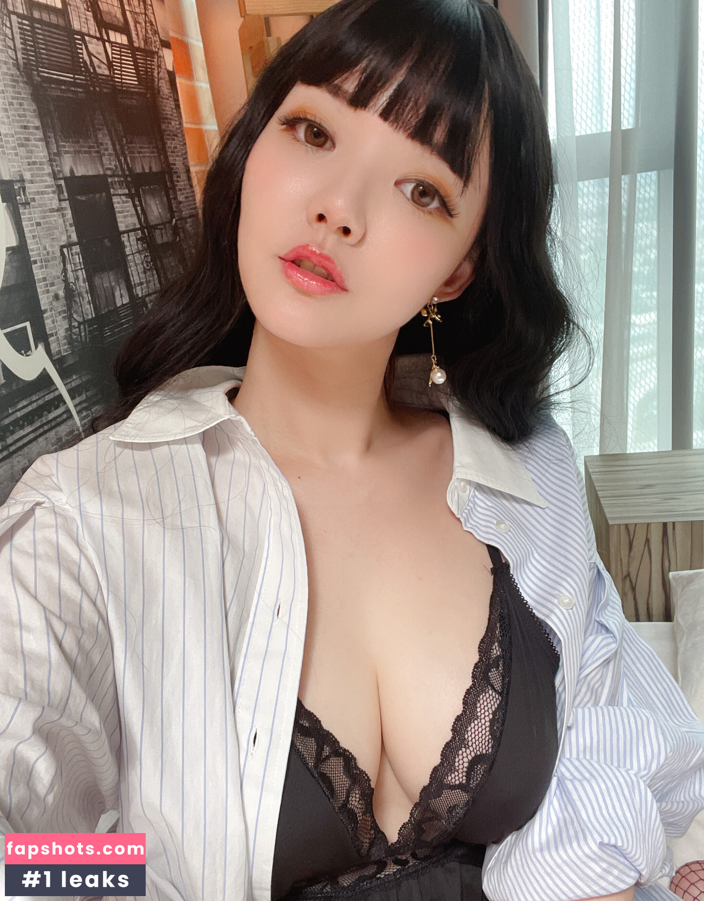 Ying Tze gallery photo #153