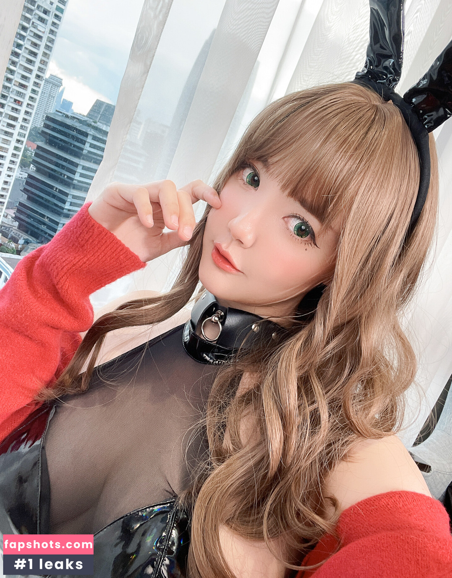 Ying Tze gallery photo #37