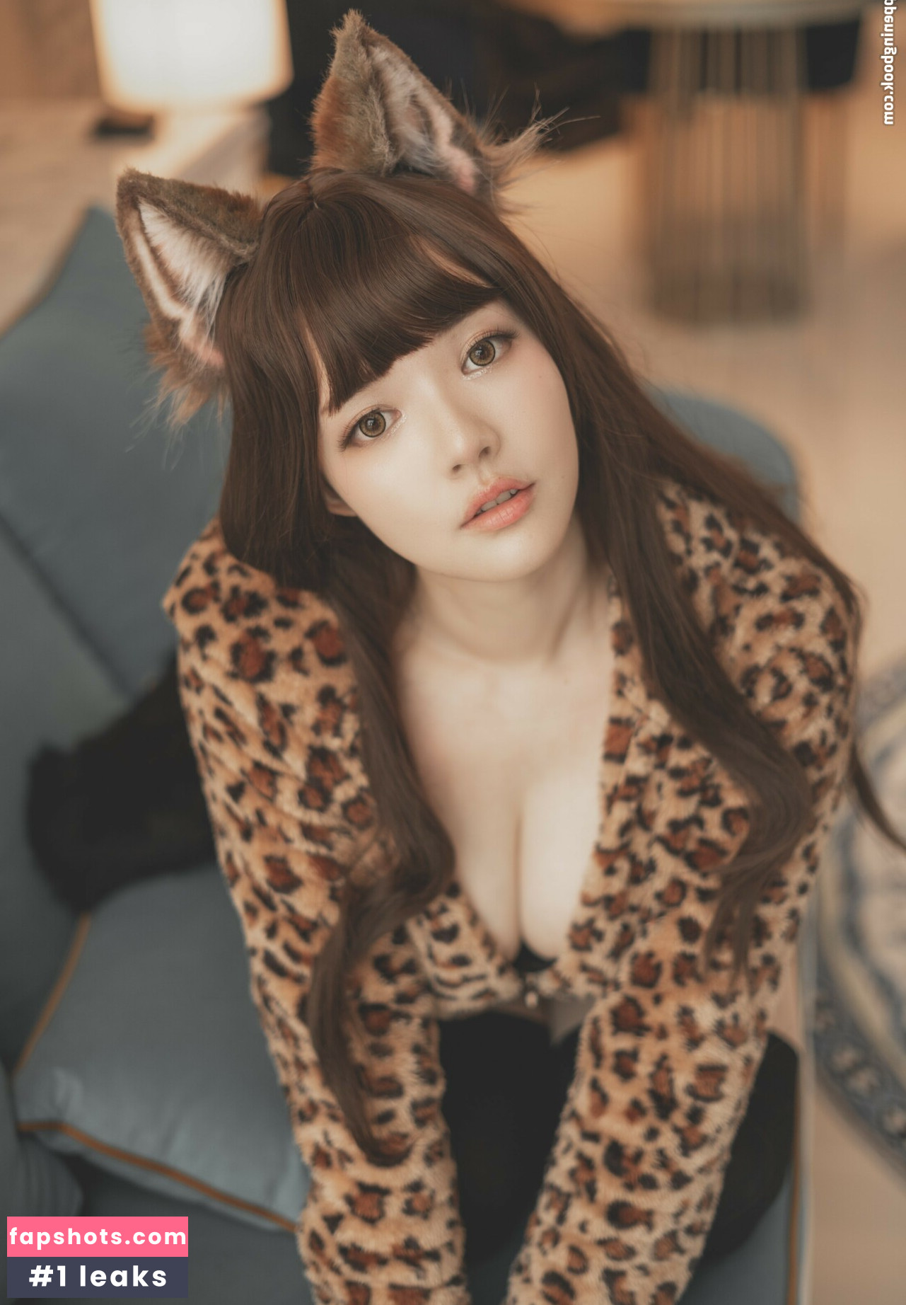 Ying Tze gallery photo #44