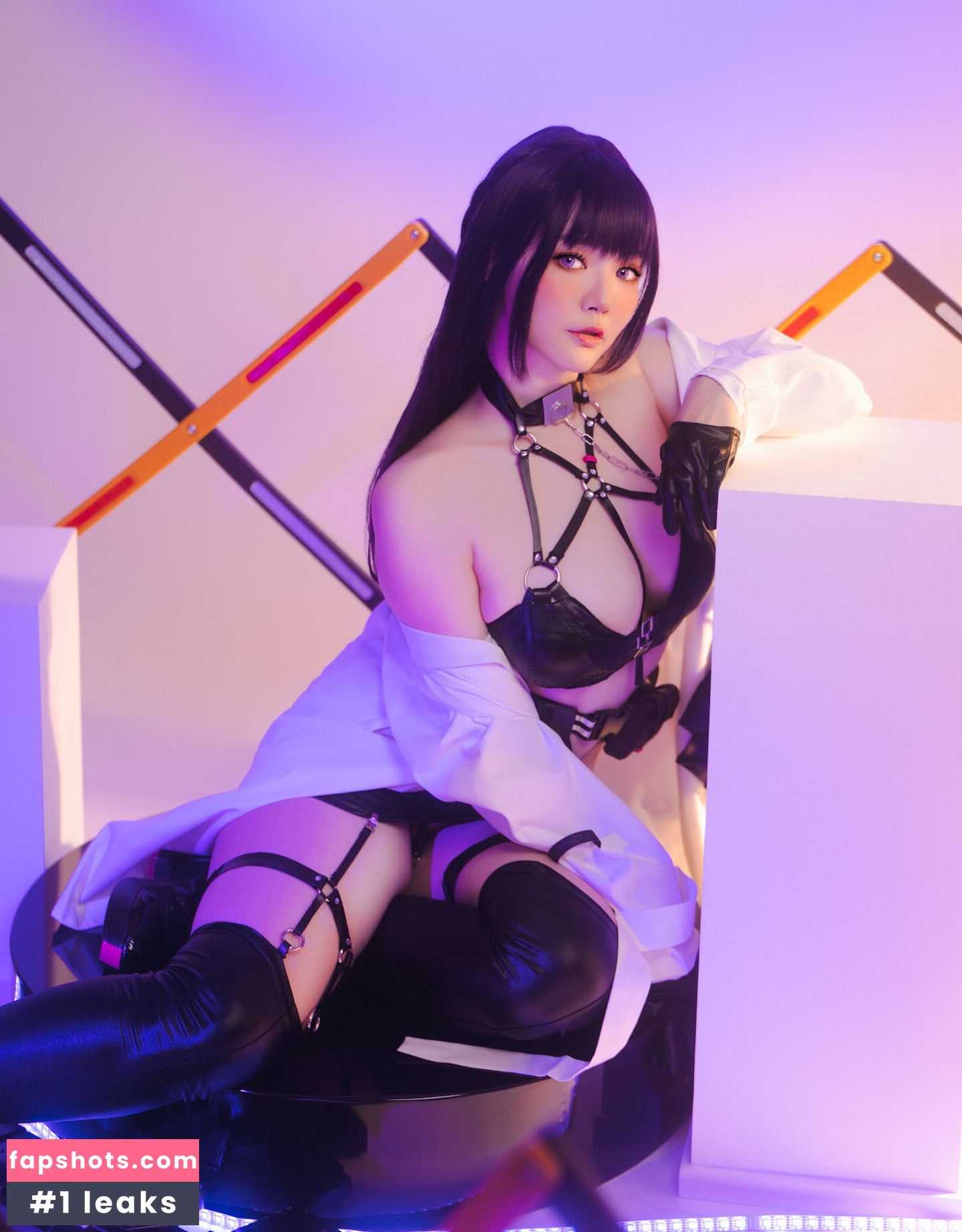 Ying Tze gallery photo #57