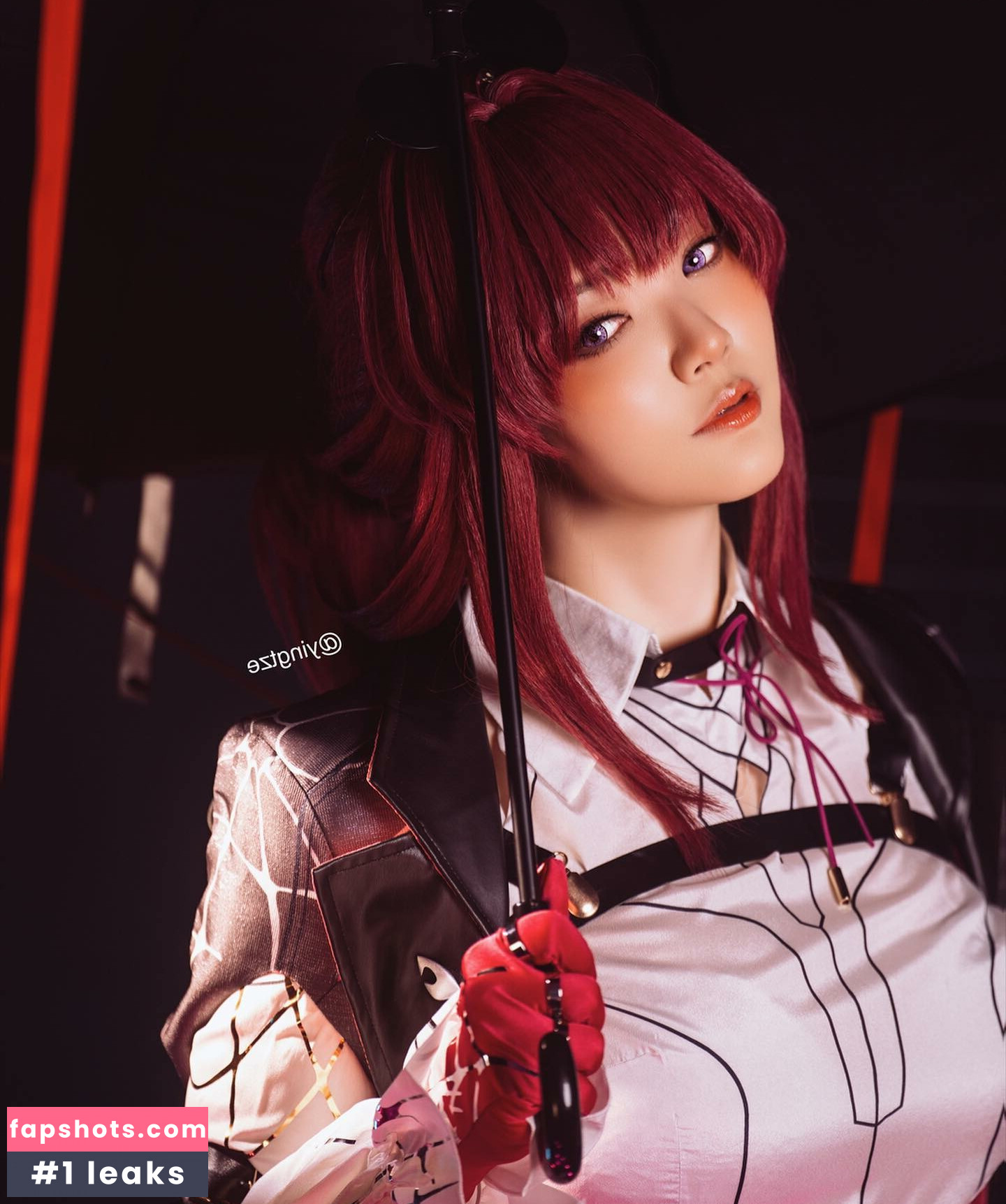 Ying Tze gallery photo #60