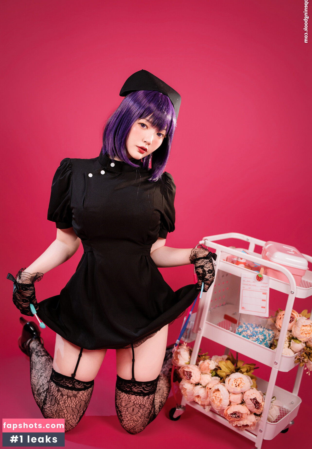 Ying Tze gallery photo #90