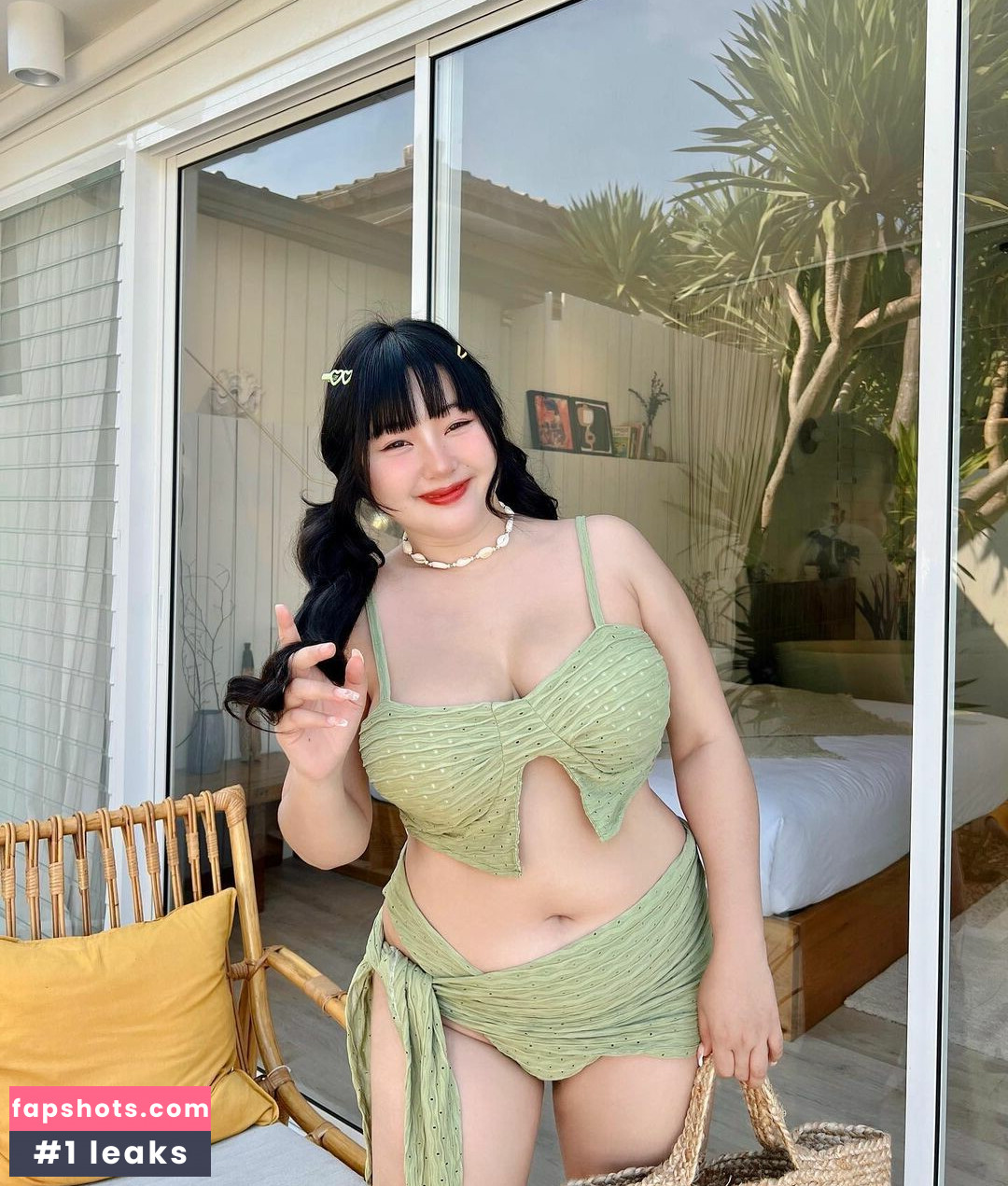 Yinnxmuayy gallery photo #12