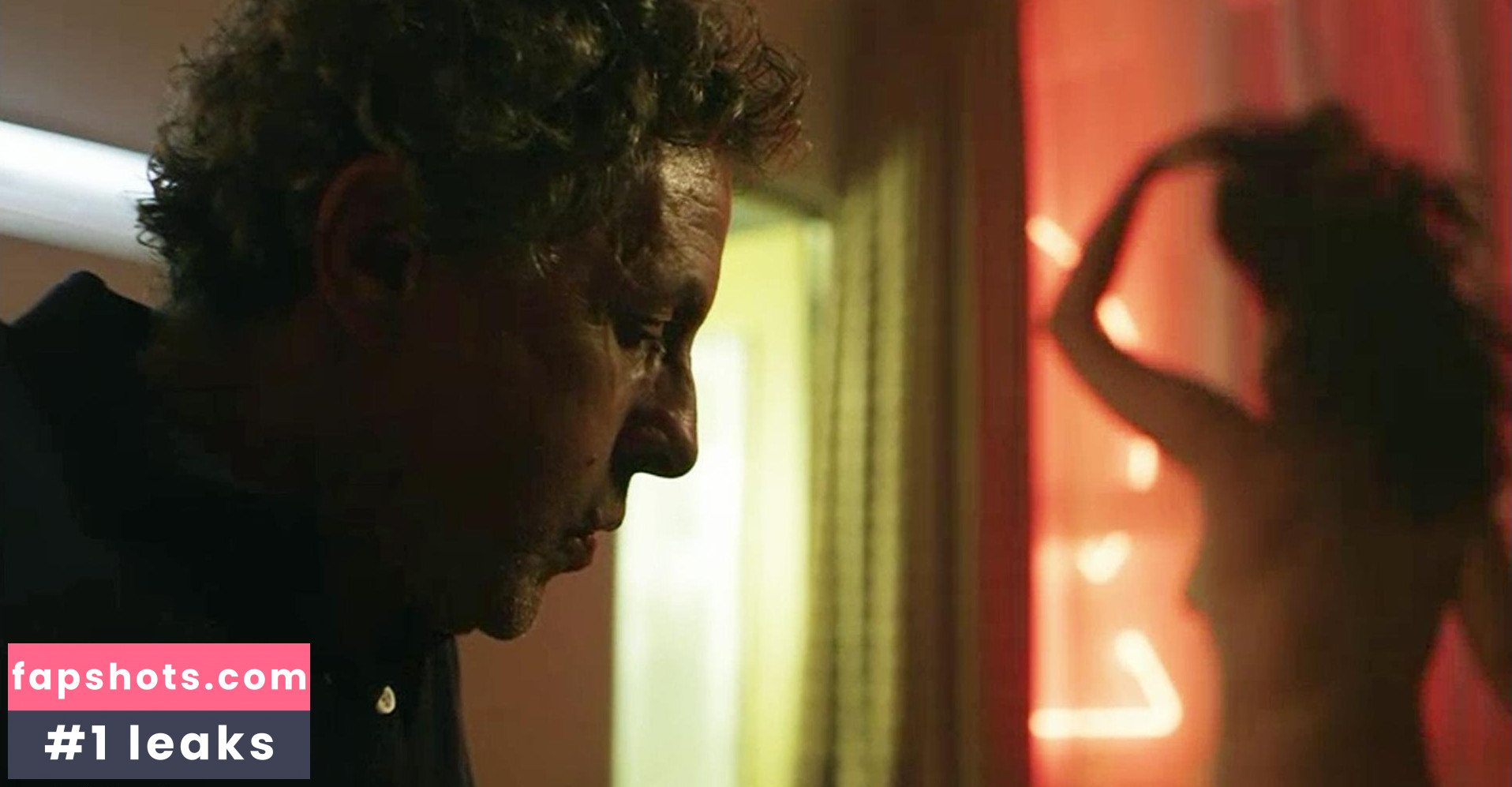 Yinoelle Colón nude babe gallery