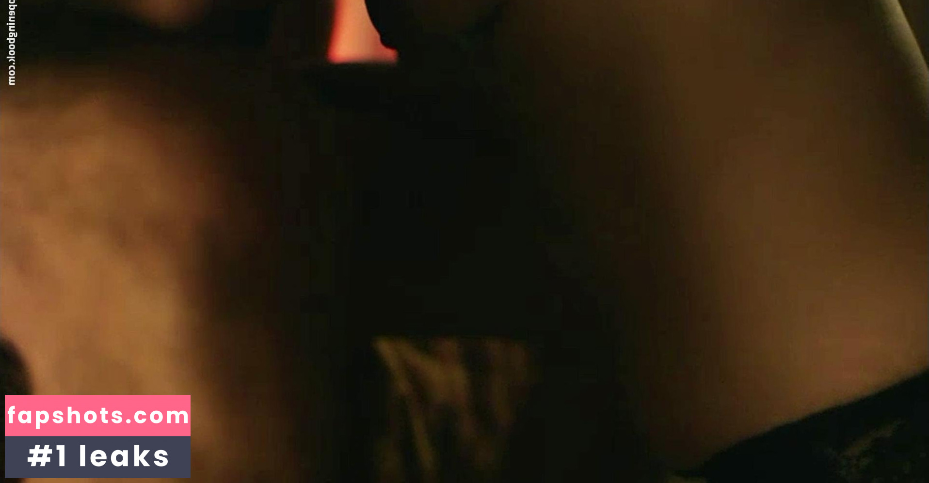 Yinoelle Colón gallery photo #8