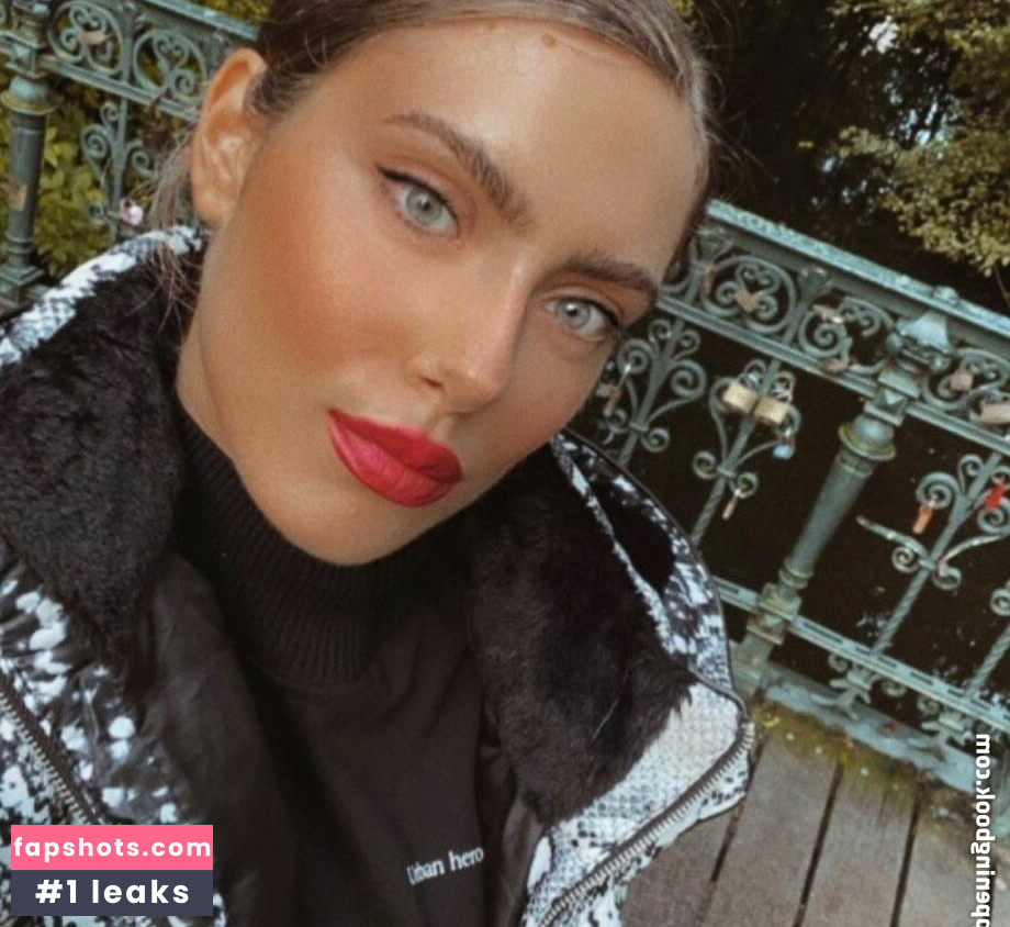 Ylenia Bevelacqua gallery photo #16