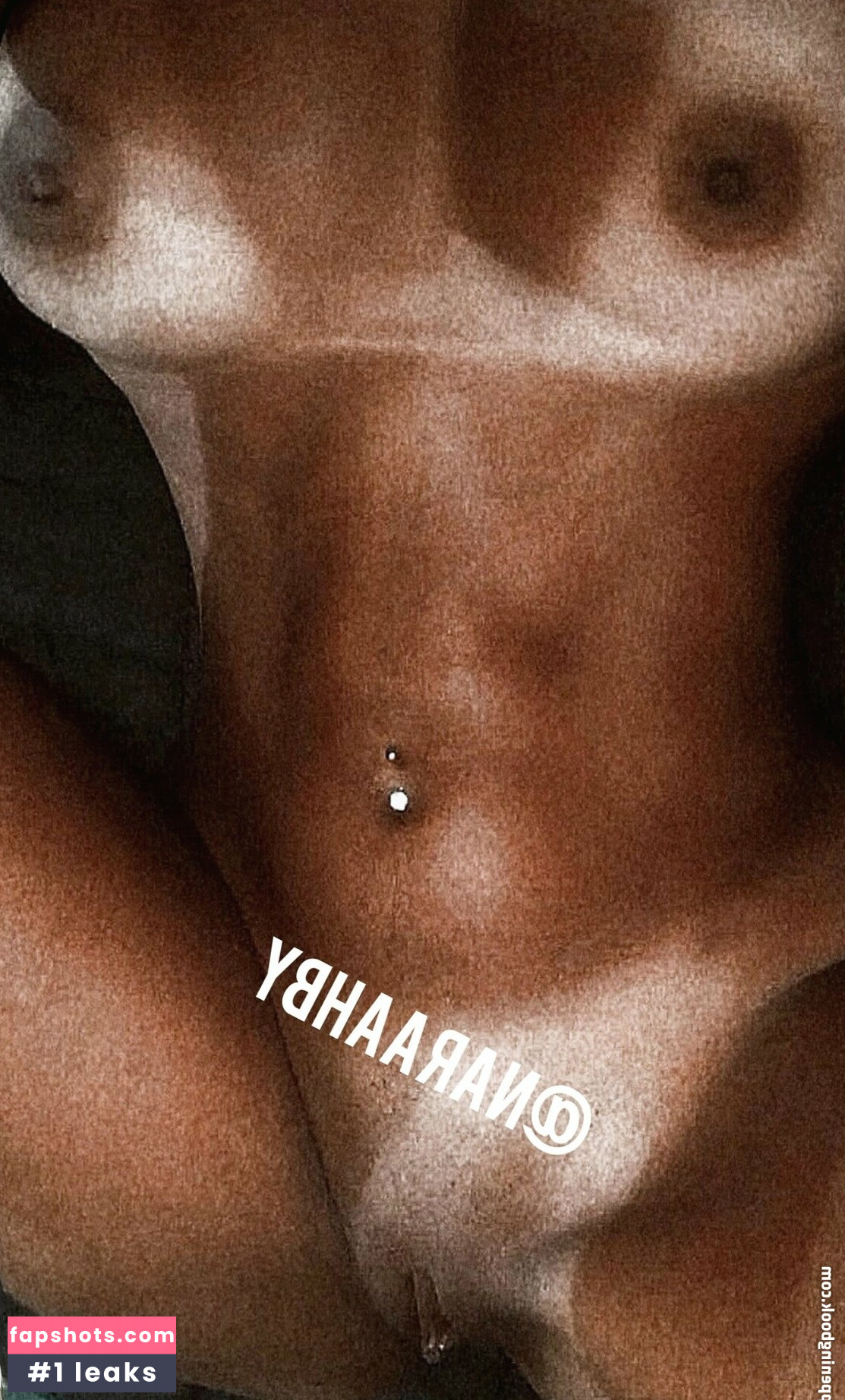 ynaraabb gallery photo #2