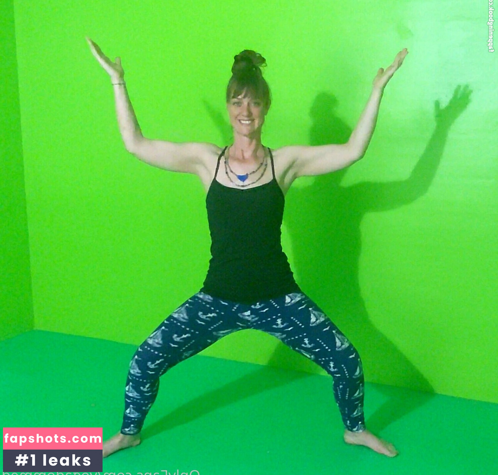 yogadommed nude babe gallery