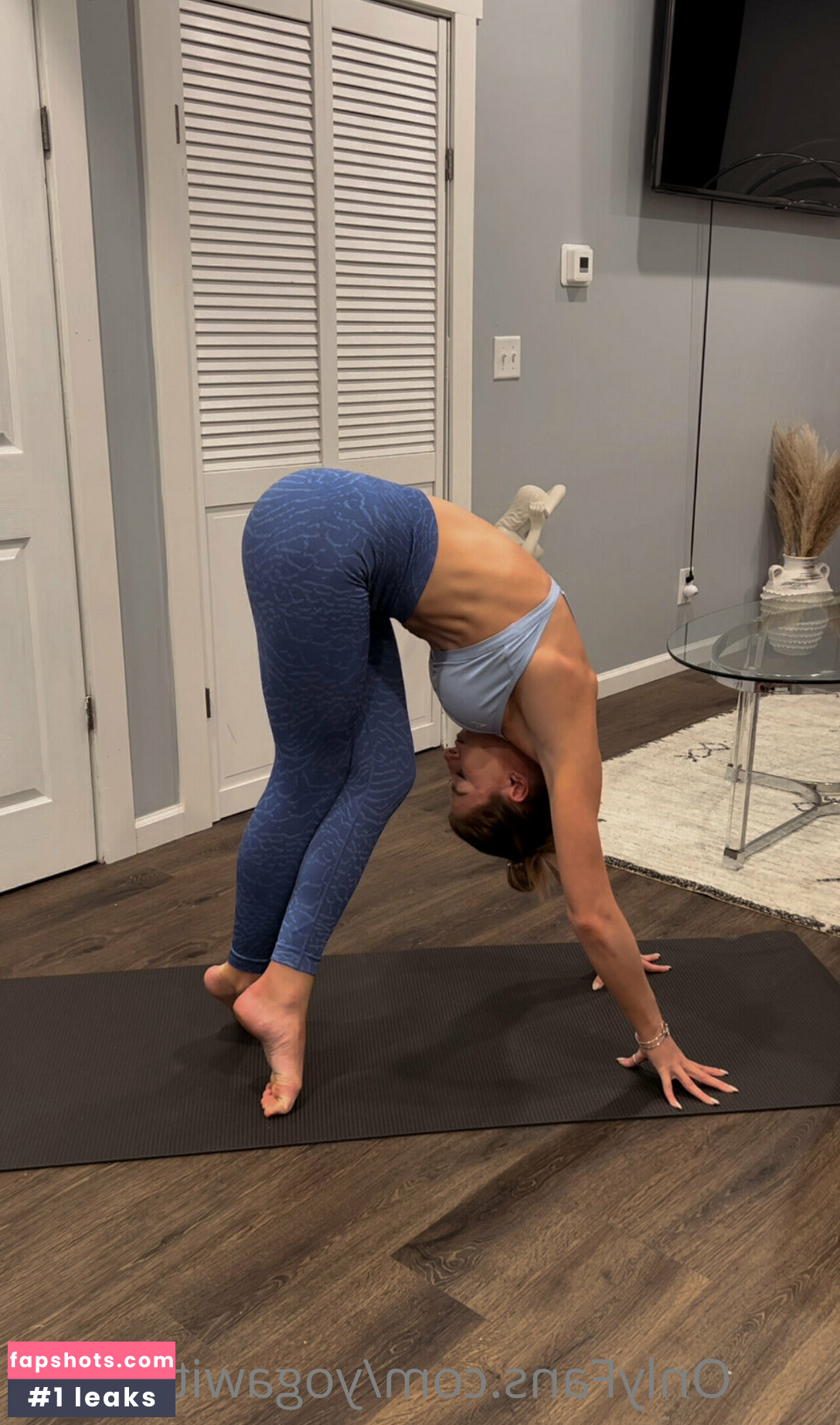 yogawithemily Nahé úniky fotek pouze od fanoušků #26 - Fapshots