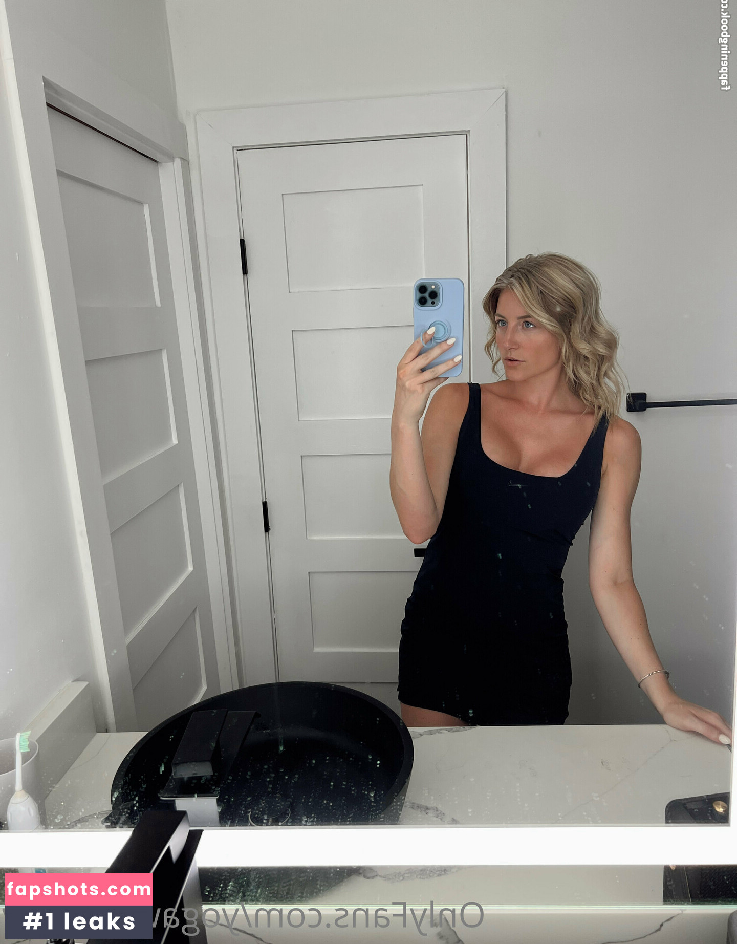 yogawithemily Nahé úniky fotek pouze od fanoušků #51 - Fapshots