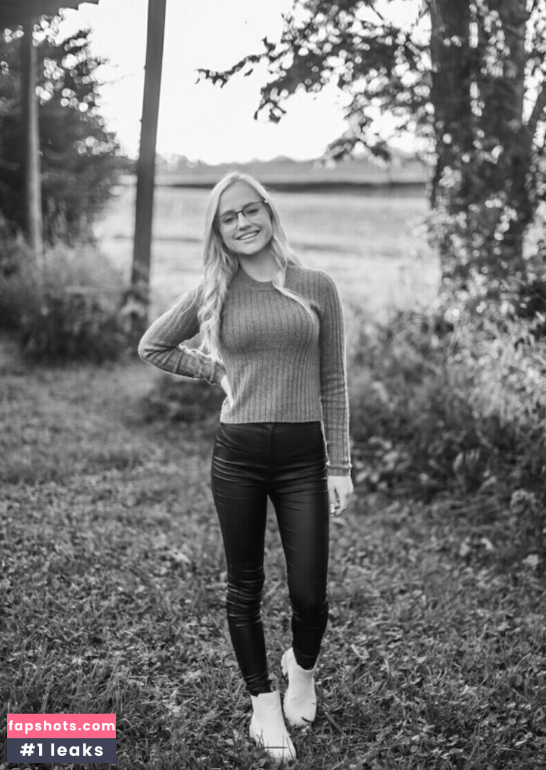 yogirllexi03 Nacktheit OnlyFans Fotos #10 - Fapshots