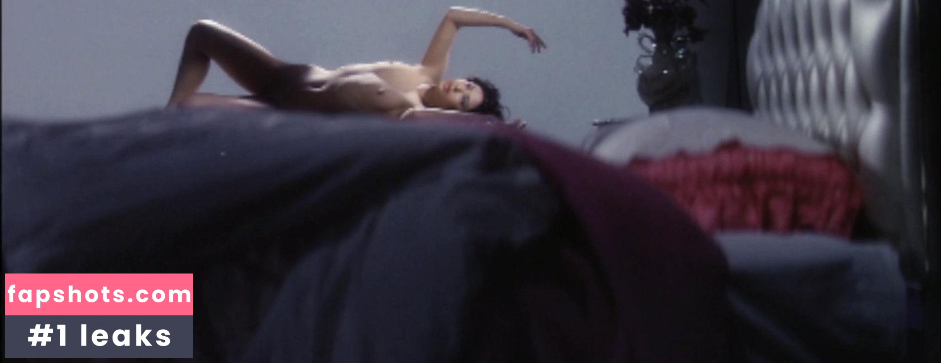 Yoko Shiraki gallery photo #6