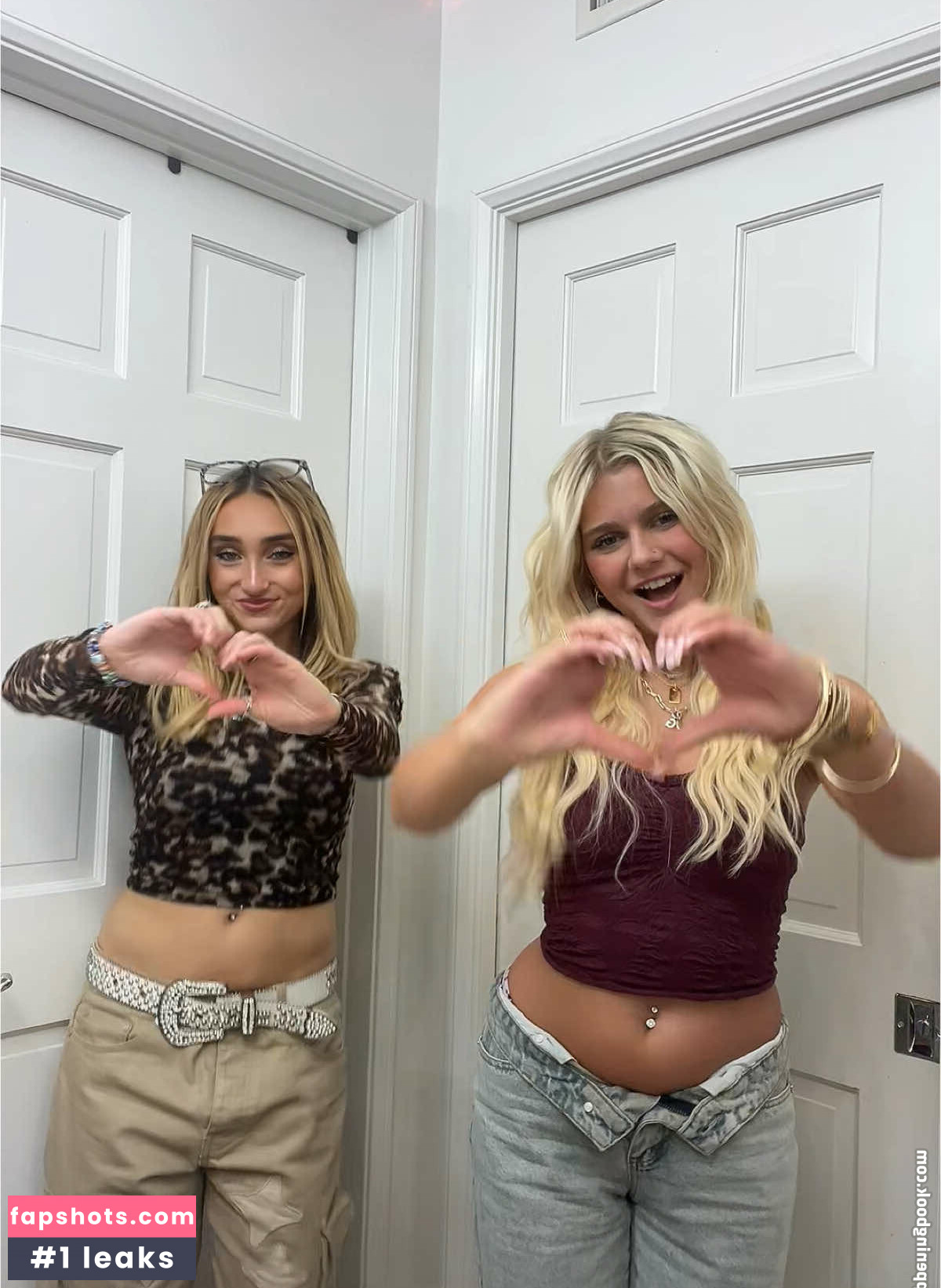 Yolee Bae gallery photo #12