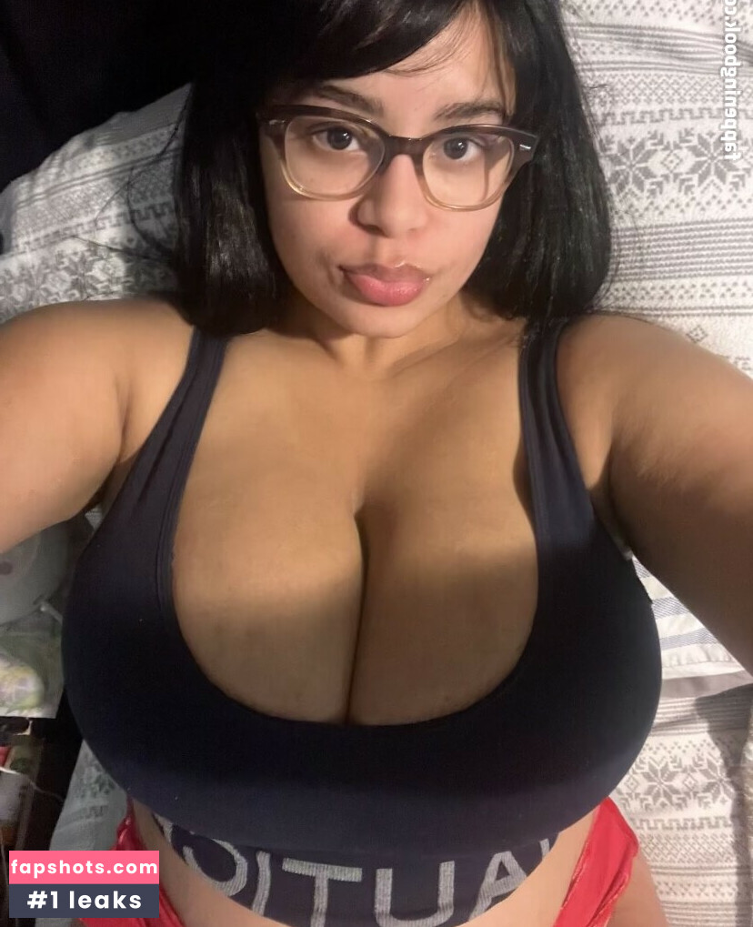 Yomyjuggs gallery photo #25