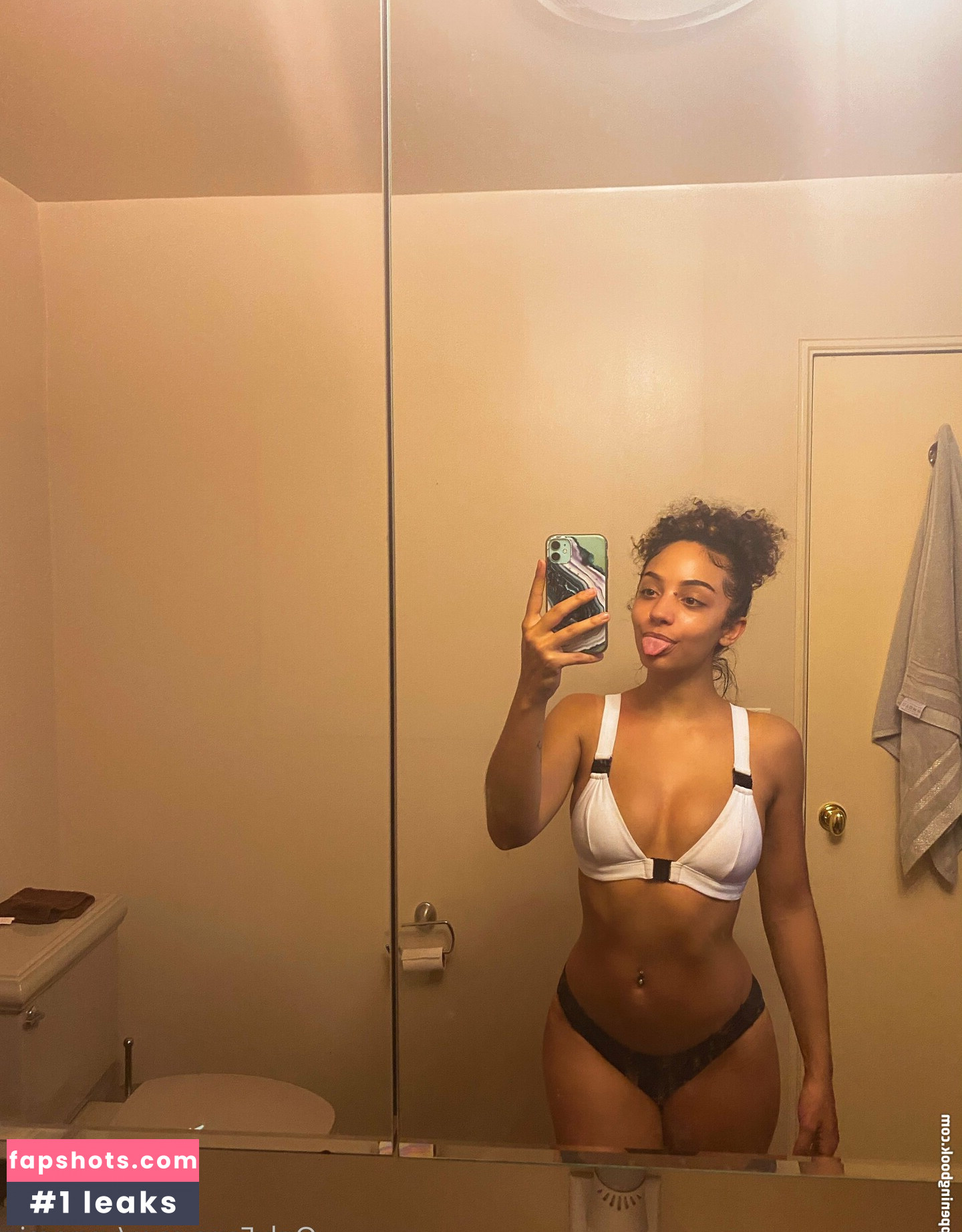 yonarainn Nacktheit OnlyFans Fotos #7 - Fapshots