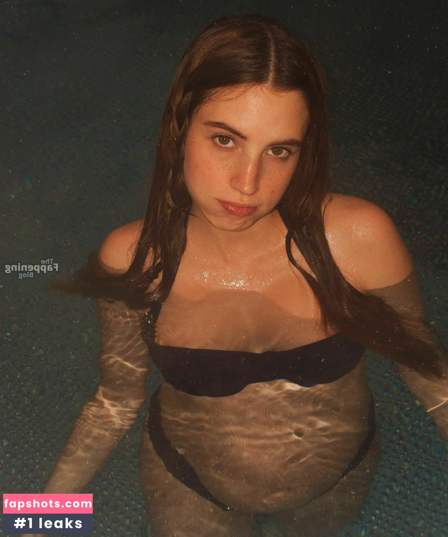 Yonca Hagen gallery photo #18