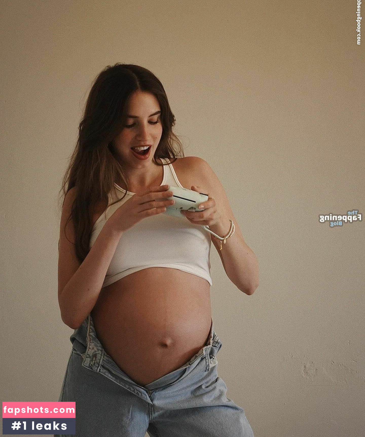 Yonca Hagen gallery photo #22