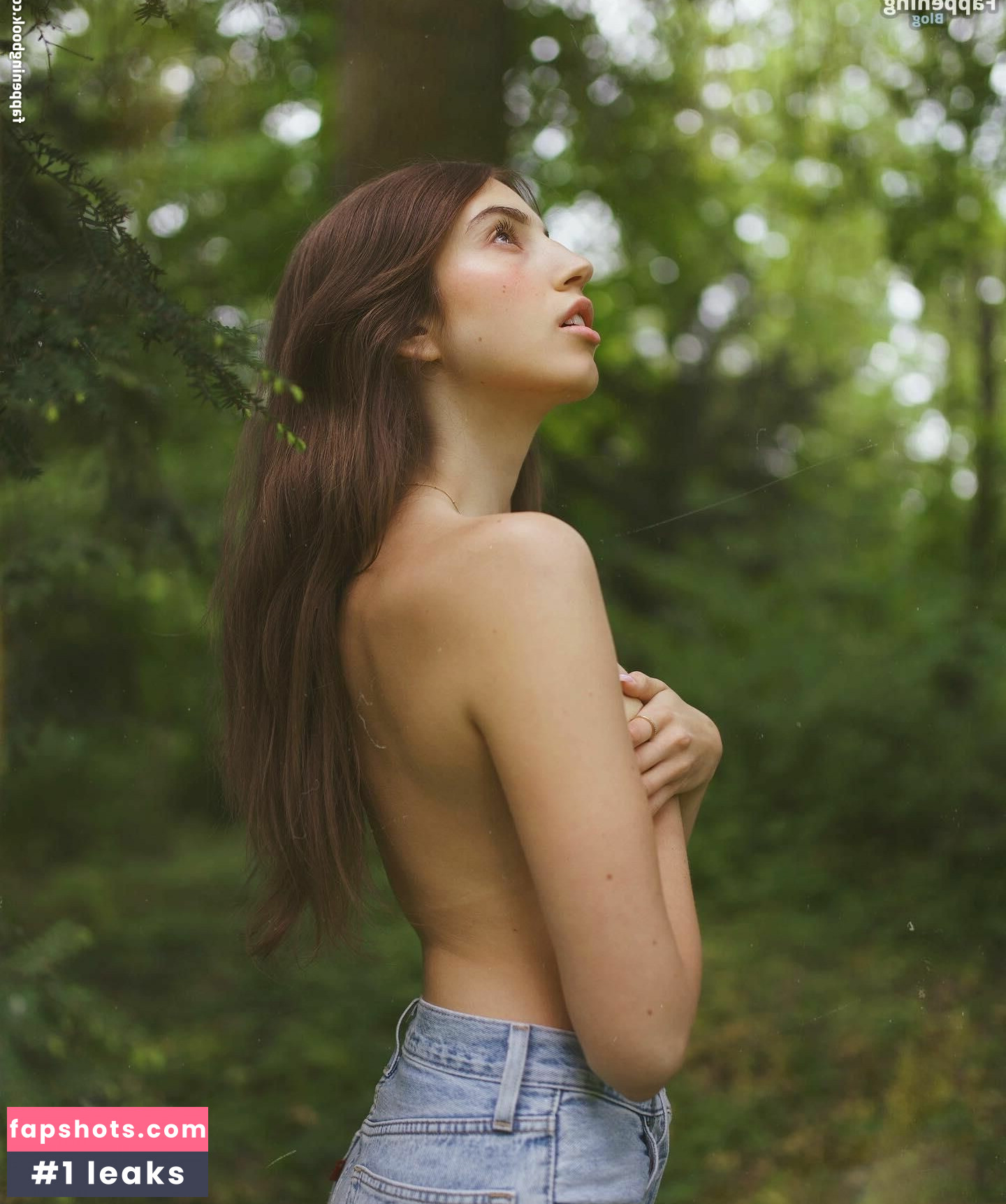 Yonca Hagen gallery photo #8