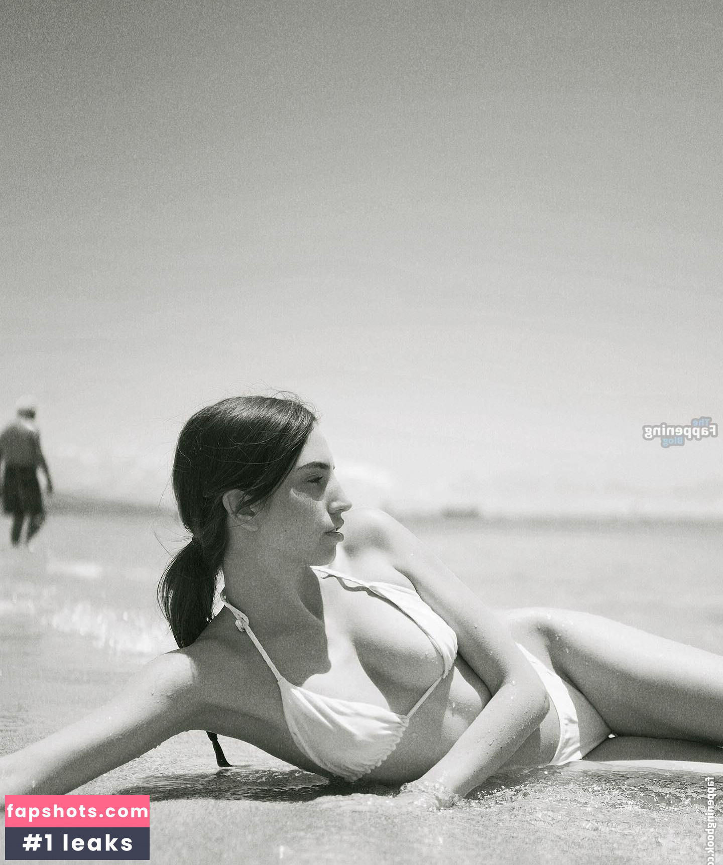 Yonca Hagen nude babe gallery