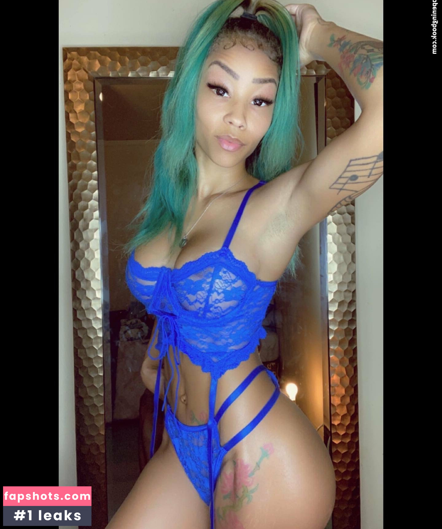 YooItsChill gallery photo #64